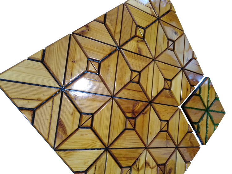 کفپوش تایل ترموود با لاک محافظ با 5 سال ضمانت دربرابر پوسیدگی ترموود وشاسی پلاستیکی مناسب فضای داخلی وخارجی ساختمان مانند استخر، سونا، باغ، بالکن